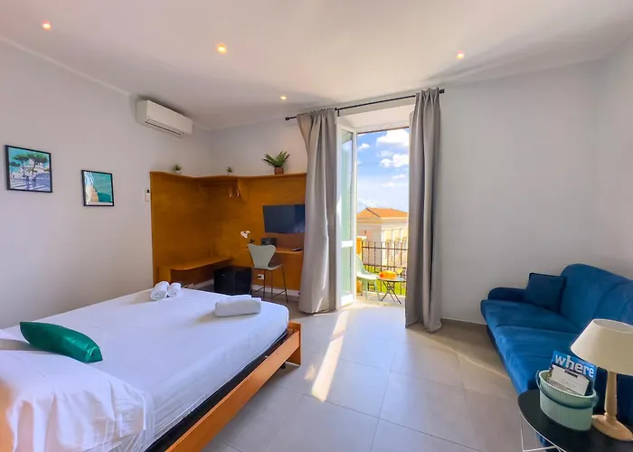 Pensión Casa Cecilia 4*